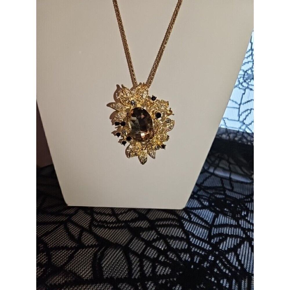 BETSEY JOHNSON GOLD ABSTRACT FLOWER PENDANT LARGE CITRINE RHINESTONE CENTER